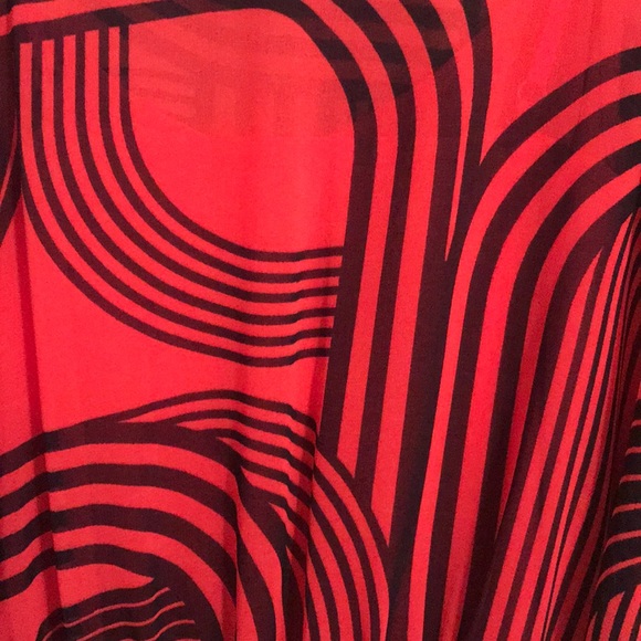 Loft Dress - Picture 2 of 3